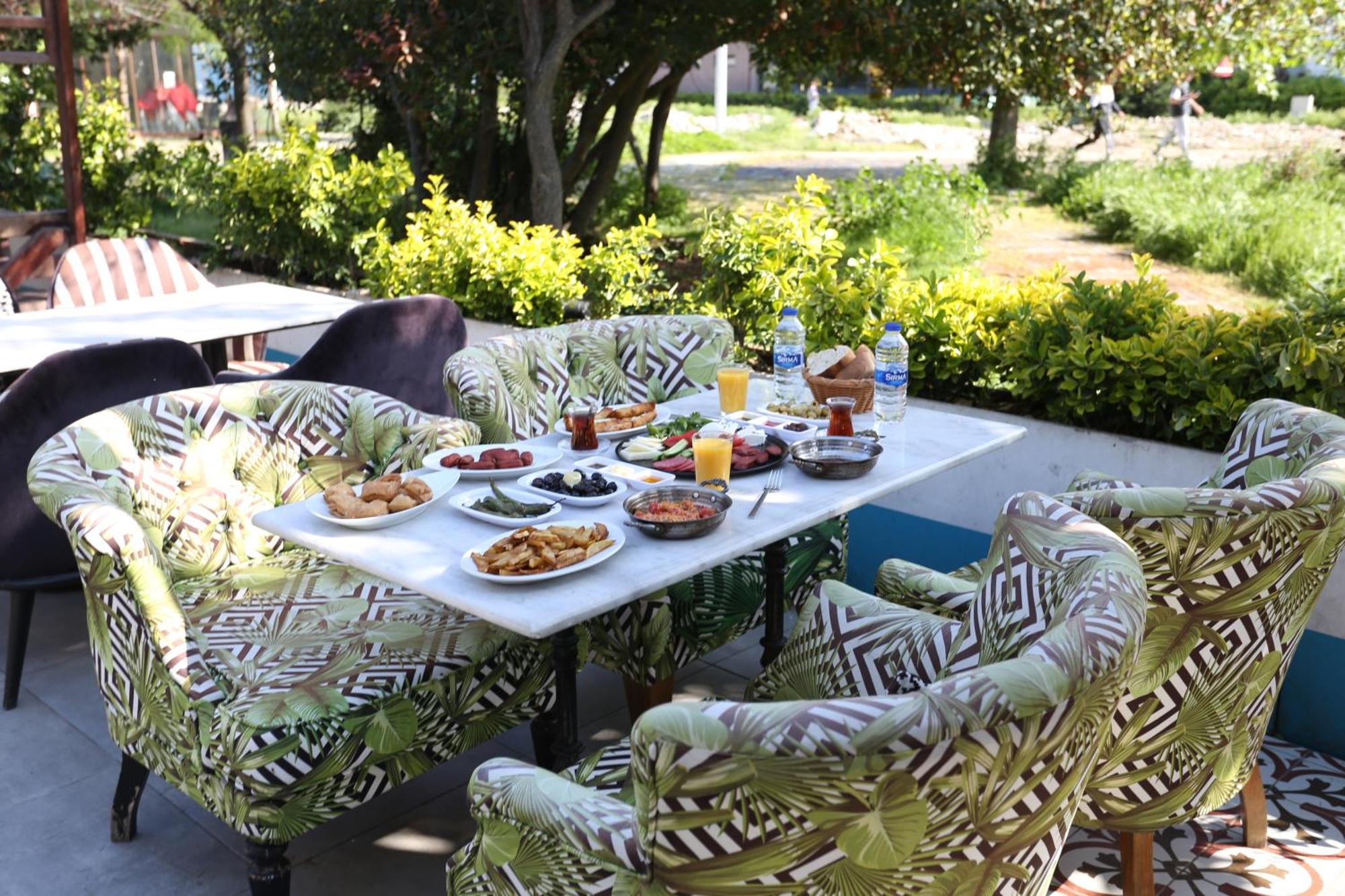 Turkuaz Hotel Istanbul Bagian luar foto